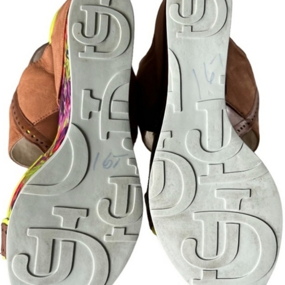 Joan & David Neon & Leather Wedges Sz 7M - Picture 2 of 6